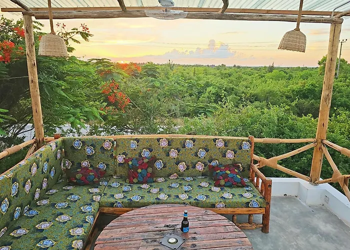 Cozy Bungalow - Garden, Terrace, Rooftop, Beach