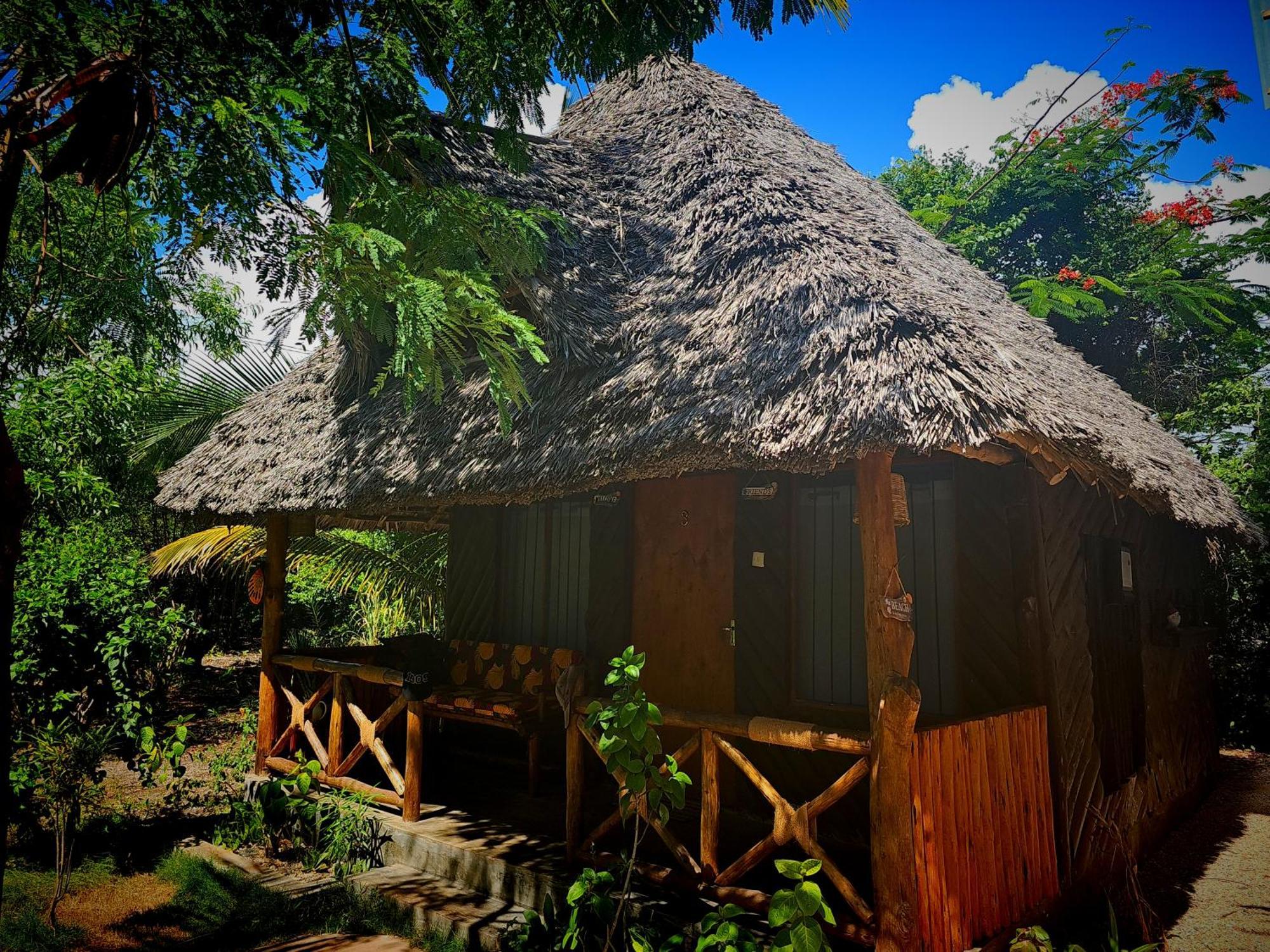 Holiday home Cozy - Garden, Terrace, Rooftop, Bwejuu