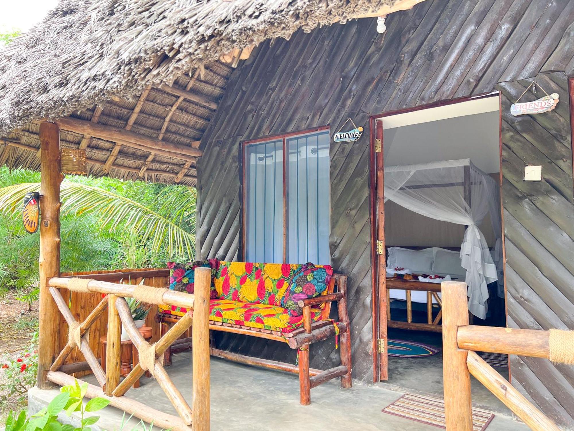Holiday home Cozy - Garden, Terrace, Rooftop, Bwejuu