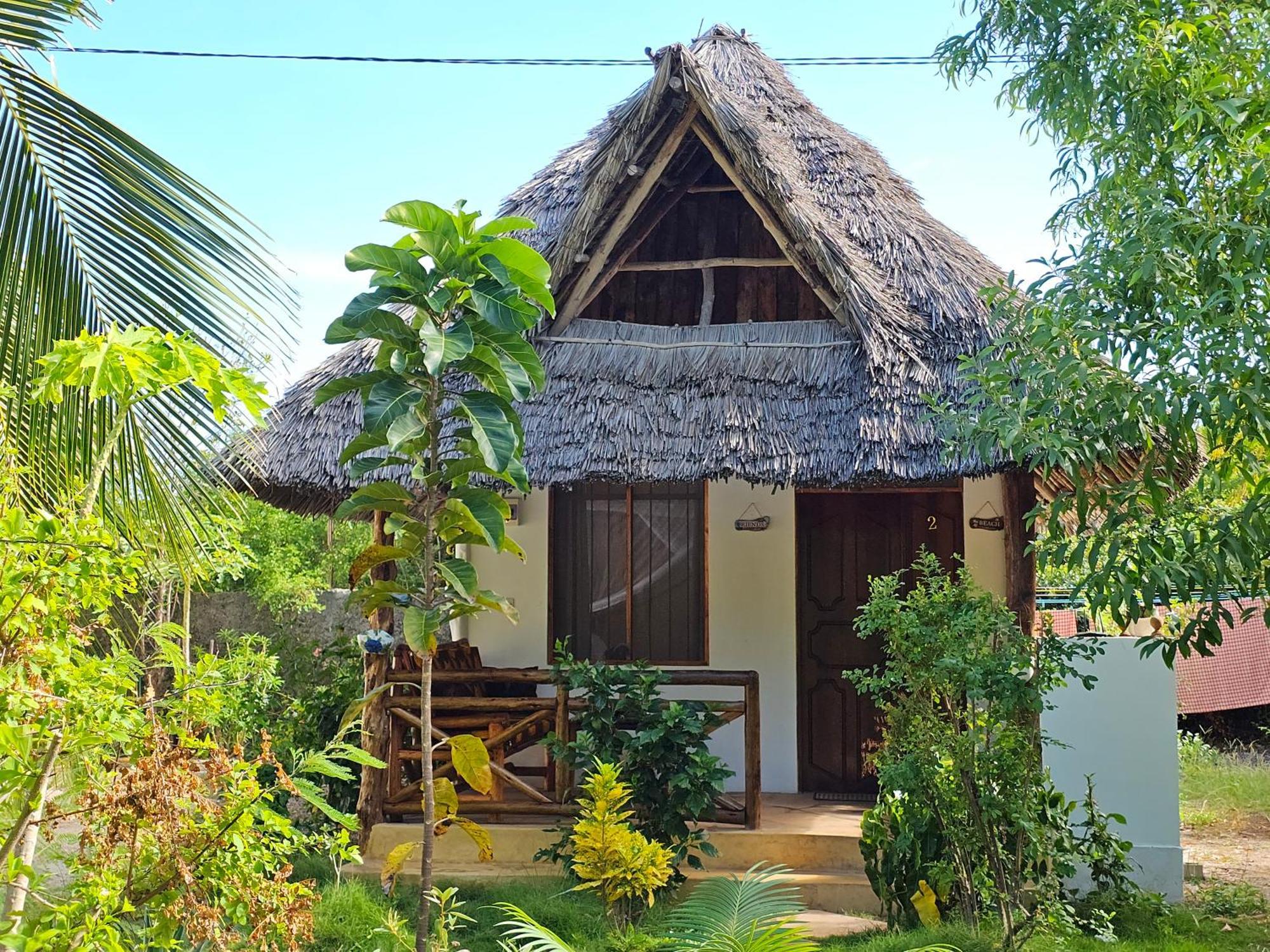 Cozy - Garden, Terrace, Rooftop, * Bwejuu